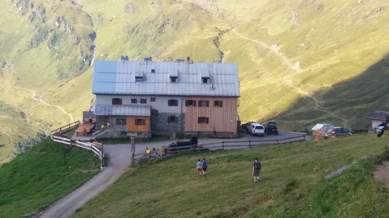 Ferienwohnungen Hochzillertal คัลเทนบาค ภายนอก รูปภาพ